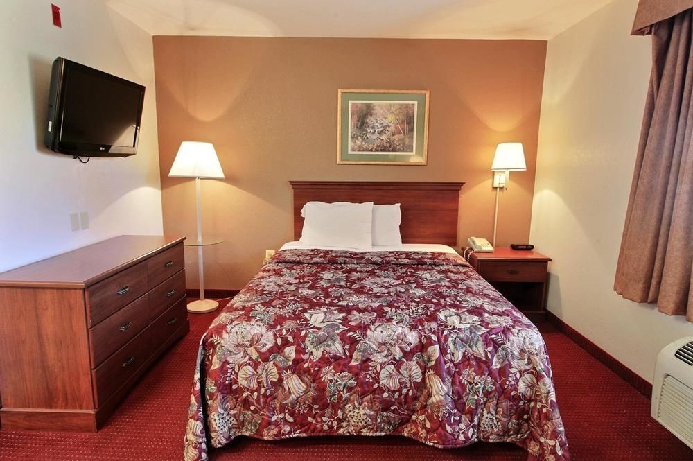 Crestwood Suites Of นิวพอร์ตนิวส์ ภายนอก รูปภาพ